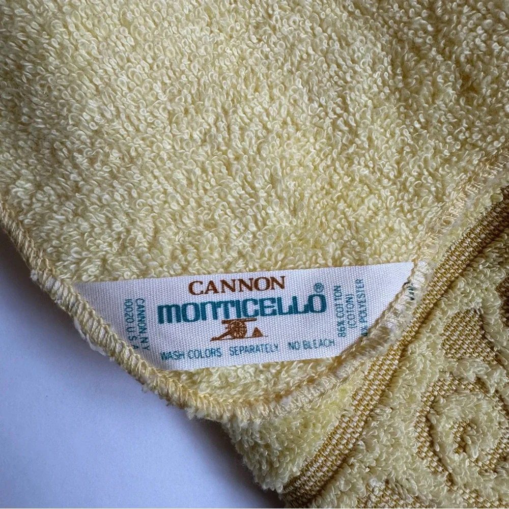 Cannon Vintage Monticello Sculpted Towel and Washcloth in Yellow